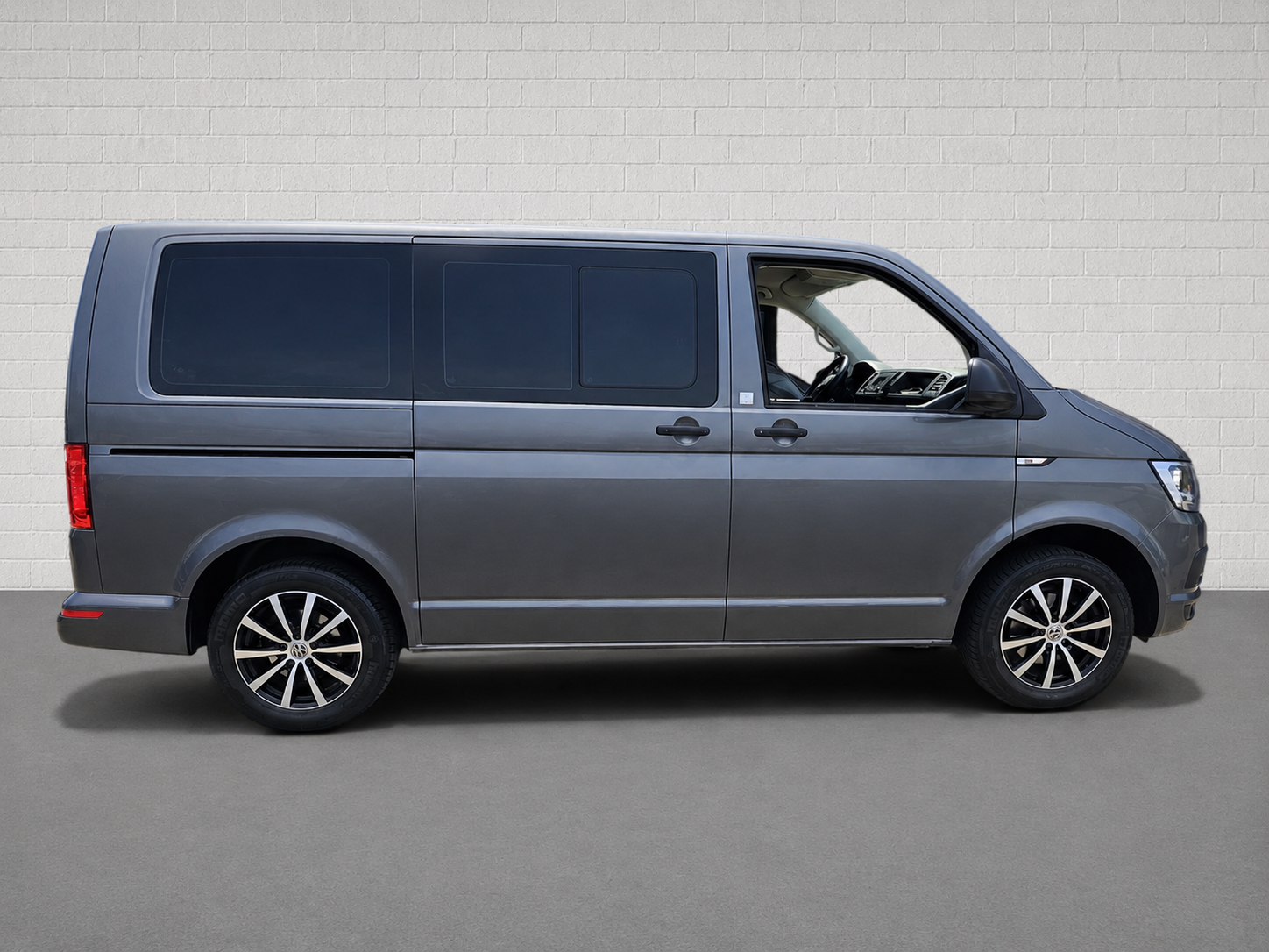 Volkswagen T6 Multivan  TDI