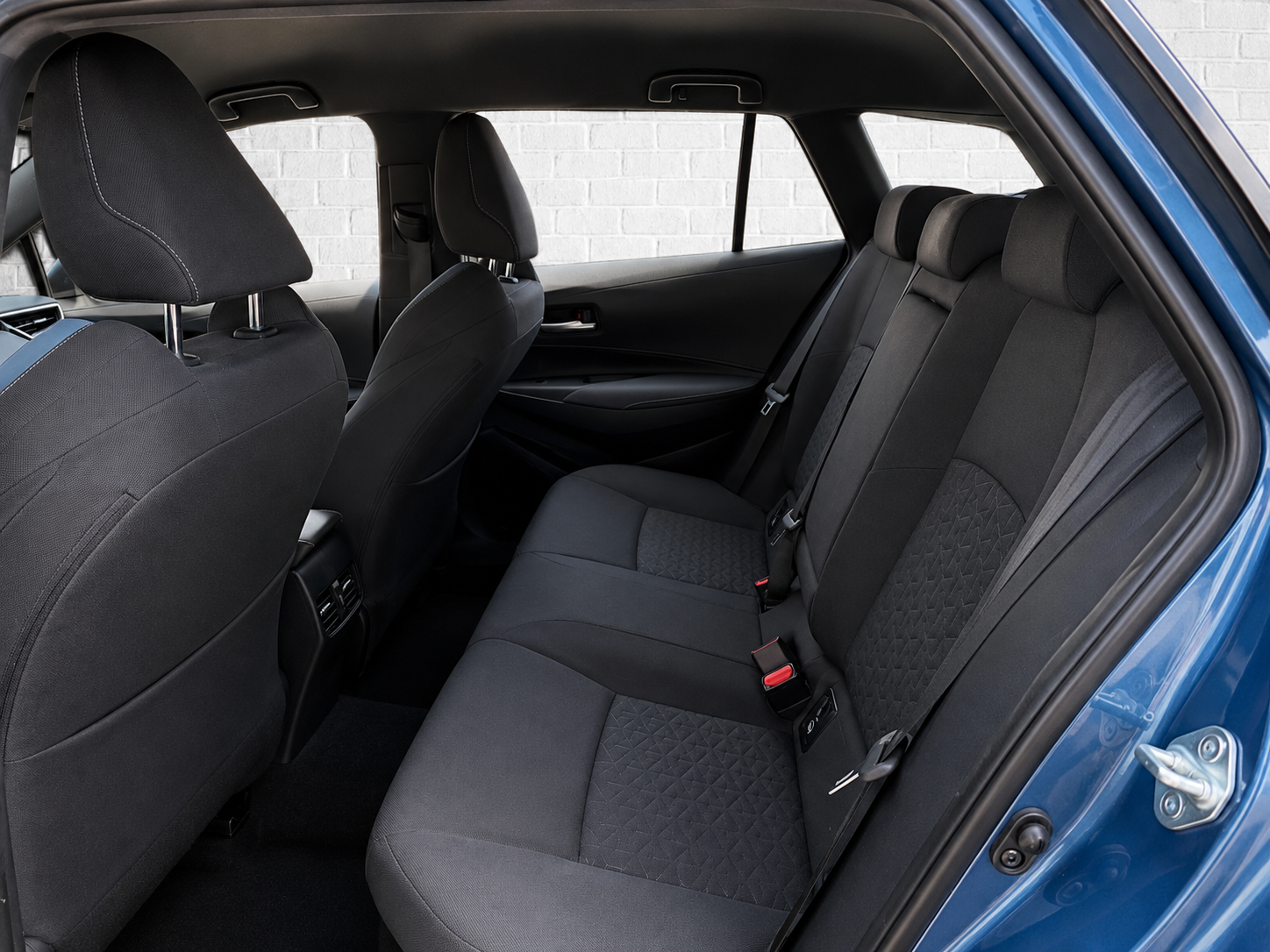 Toyota Corolla  TS 1.8 HSD SW COMFORT