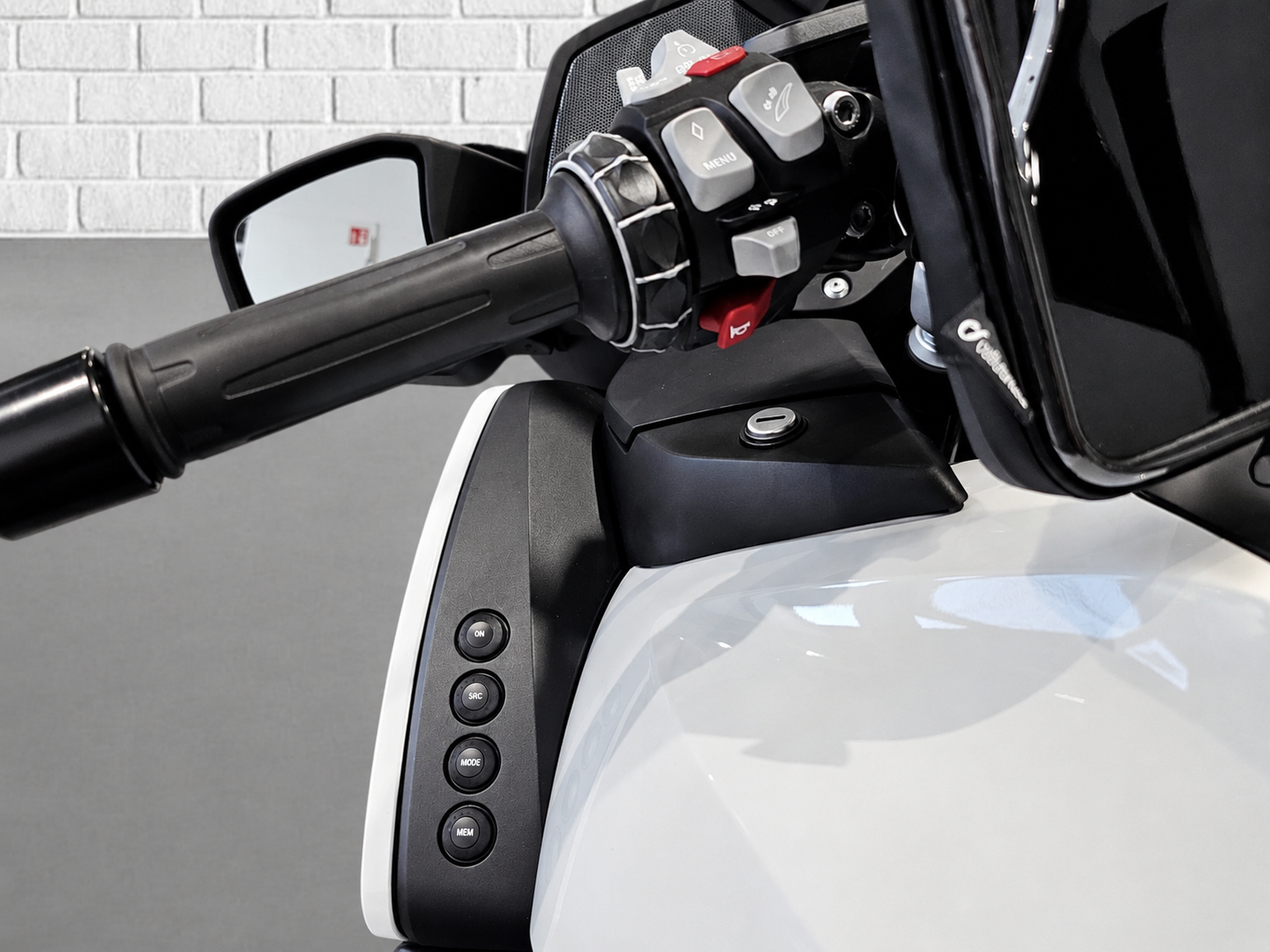 BMW   RT 1200