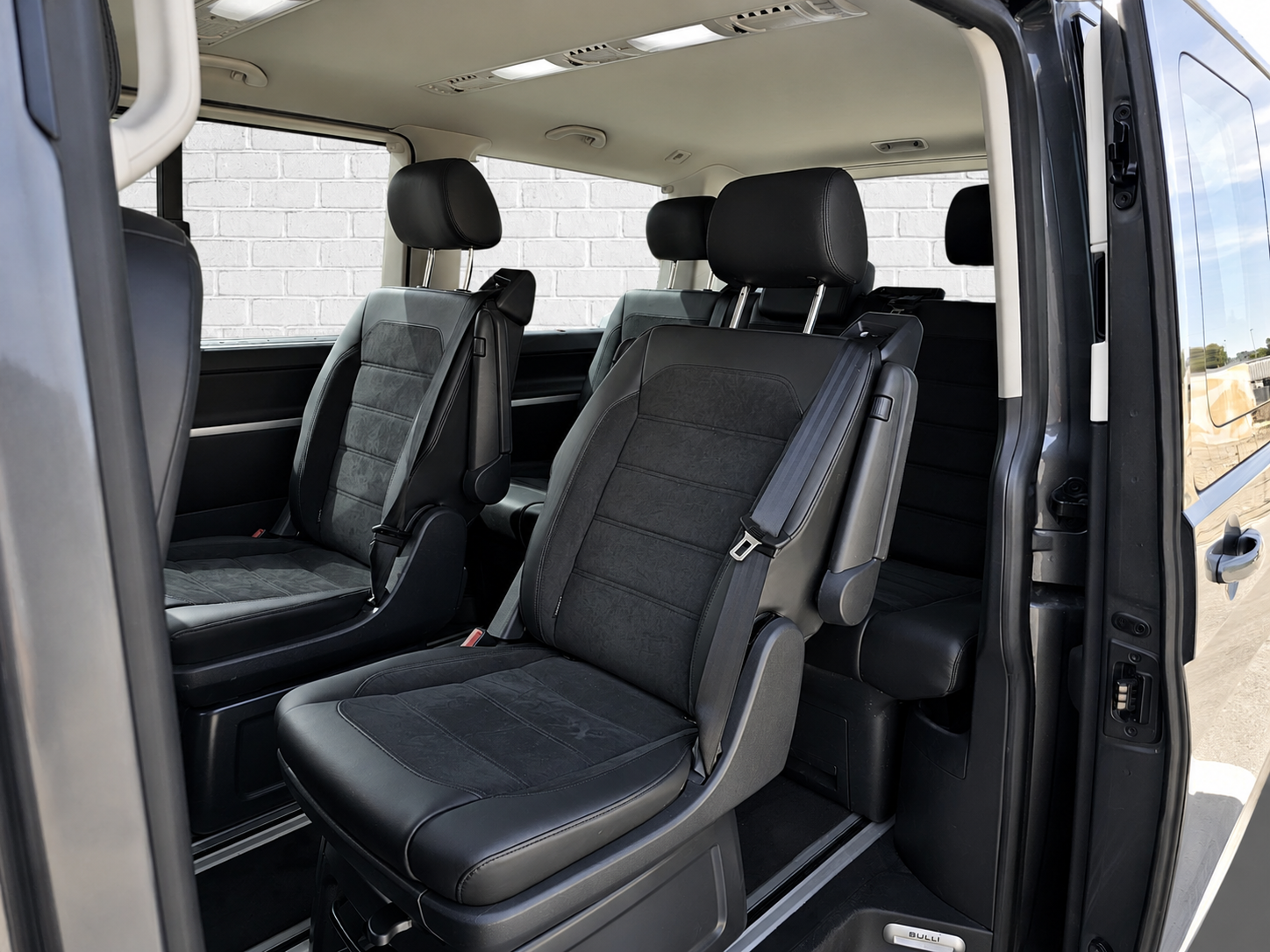 Volkswagen T6 Multivan  4M