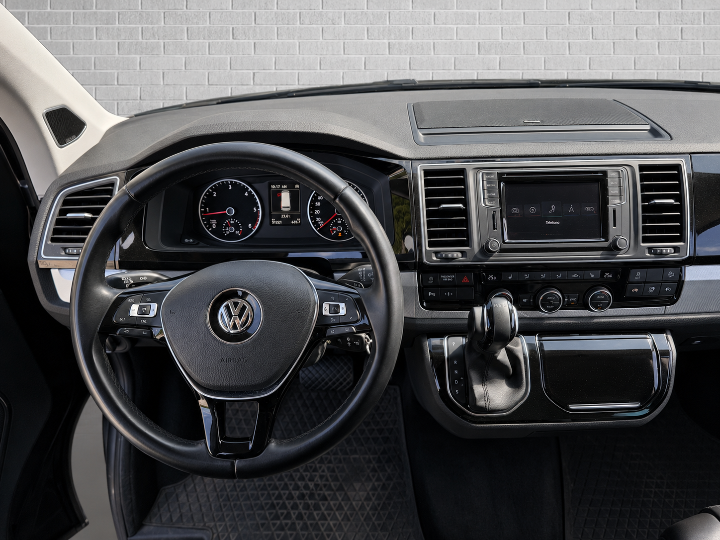 Volkswagen T6 Multivan  4M